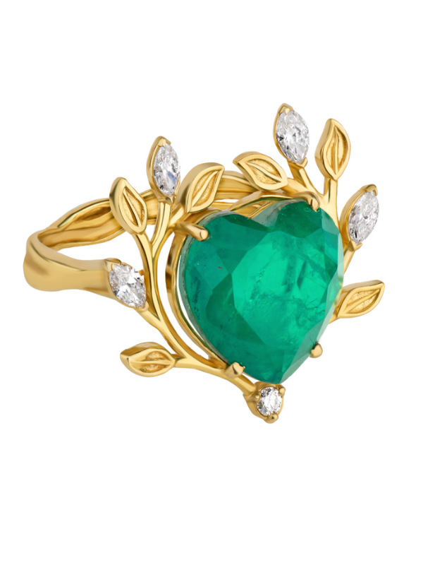 Emerald Heart-Cut Olive Tree Leaves Ring